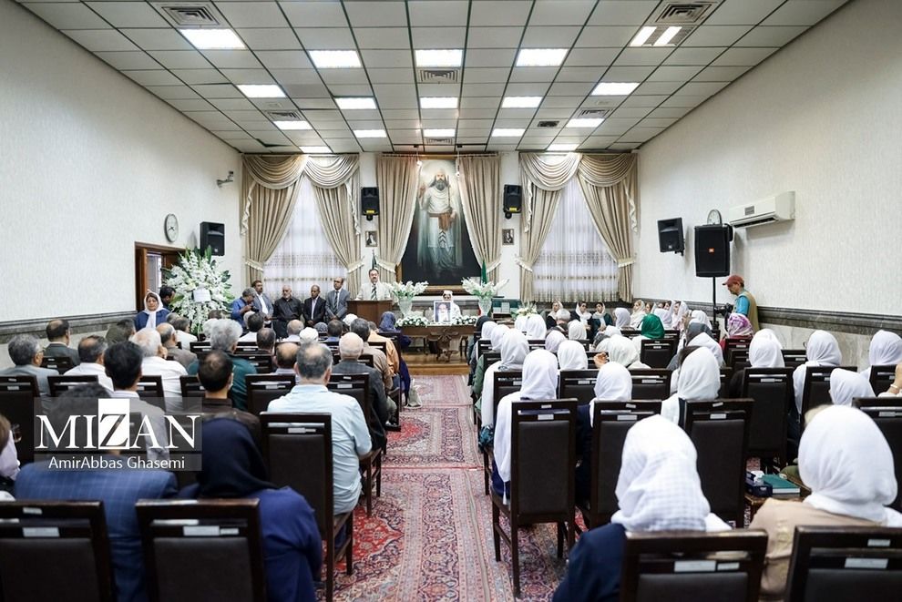 آیین پرسه فردوس کاویانی /تصویر 46 1696537380 1 آیین پرسه فردوس کاویانی تصویر