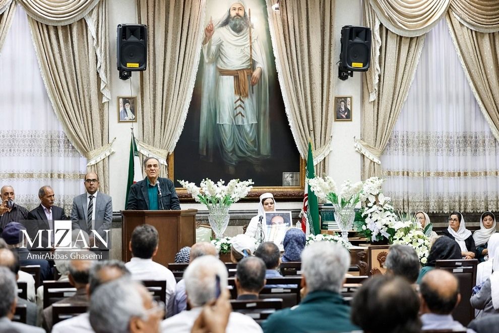 آیین پرسه فردوس کاویانی /تصویر 38 1696537380 209 آیین پرسه فردوس کاویانی تصویر