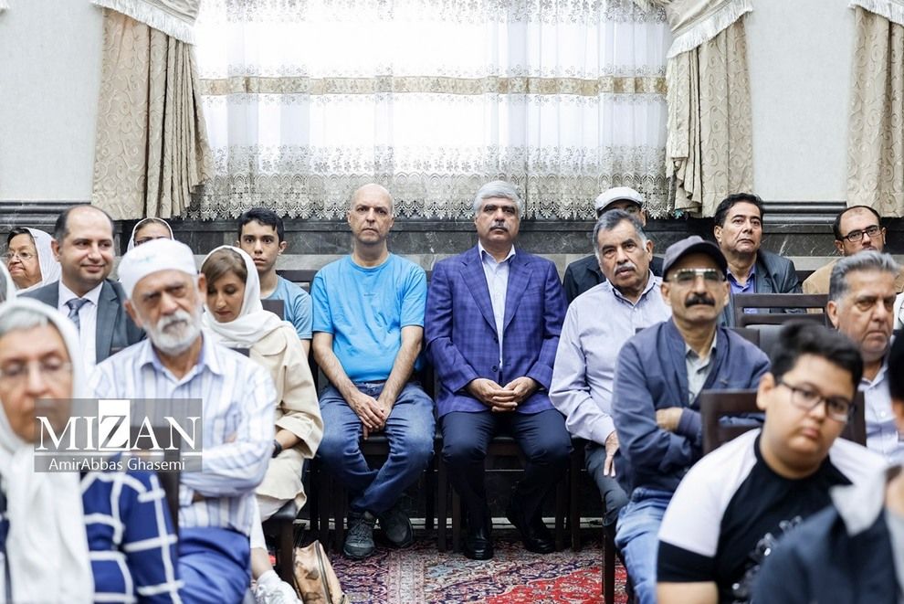 آیین پرسه فردوس کاویانی /تصویر 44 1696537380 301 آیین پرسه فردوس کاویانی تصویر