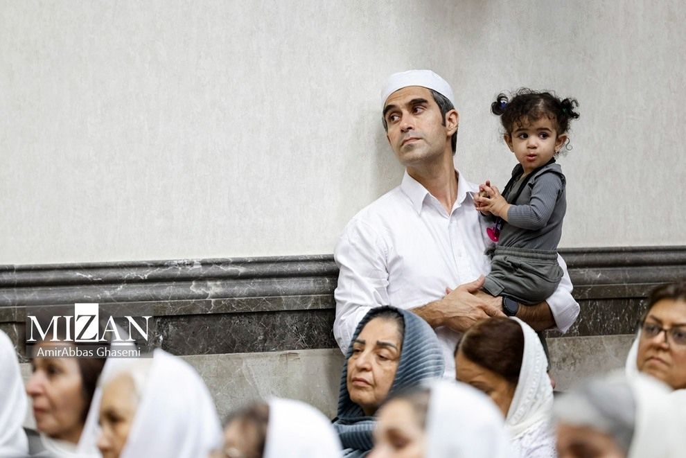 آیین پرسه فردوس کاویانی /تصویر 37 1696537380 669 آیین پرسه فردوس کاویانی تصویر