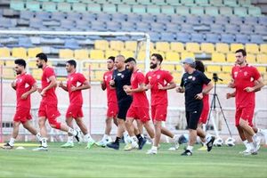 پرسپولیسی ها اعتصاب کردند