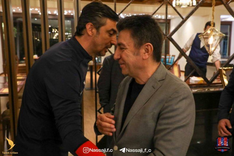 اقدام ویژه تاج و قلعهنویی برای روحیه دادن به نساجی 2 1949986