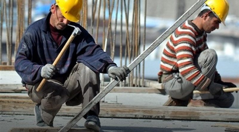 Ú©Ø§Ø±Ú¯Ø±Ø§Ù ÙÙÚÙØ§Ù ÙÙØªØ¸Ø± ÙØ¹Ø¯Ù Ø±Ø¦ÛØ³ Ø¬ÙÙÙØ± Ø¨Ø±Ø§Û Ø­Ø°Ù Ù¾ÛÙØ§ÙÚ©Ø§Ø±Ø§Ù Ø§Ø² Ø¨Ø§Ø²Ø§Ø± Ø§Ø´ØªØºØ§Ù ÙØ³ØªÙØ¯