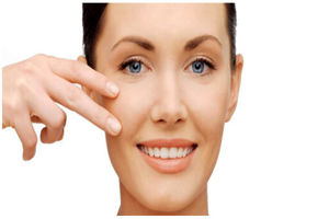 ۶ ماده که مصرف آنها پف‌ زیر چشم‌ را برطرف می‌کند