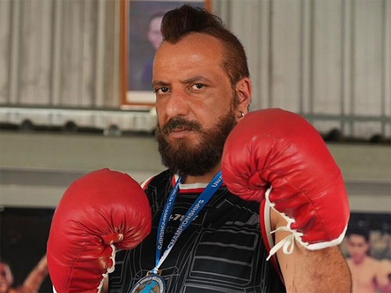 ممیزی «هاوایی» میانه اکران عمومی/ پای «ریحانه پارسا» در بین است؟ 4 1884849_337