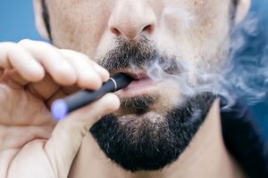 سیگارهای الکتریکی بدون نیکوتین هم به بافت ریه لطمه می‌زنند