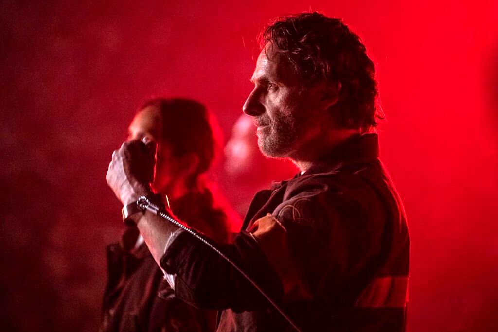 1709175327 200 بازدید تکه اول سریال مردگان متحرک؛ آنان که زندگی می‌کنند؛