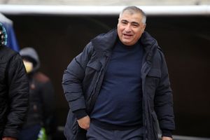 بحث من و نساجی دلی است و قرارداد نبسته‌ام