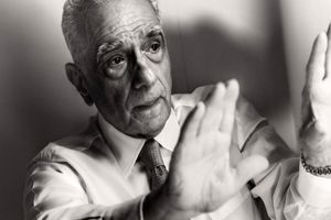 مارتین اسکورسیزی، به‌عنوان بازیگر جلوی دوربین می‌رود