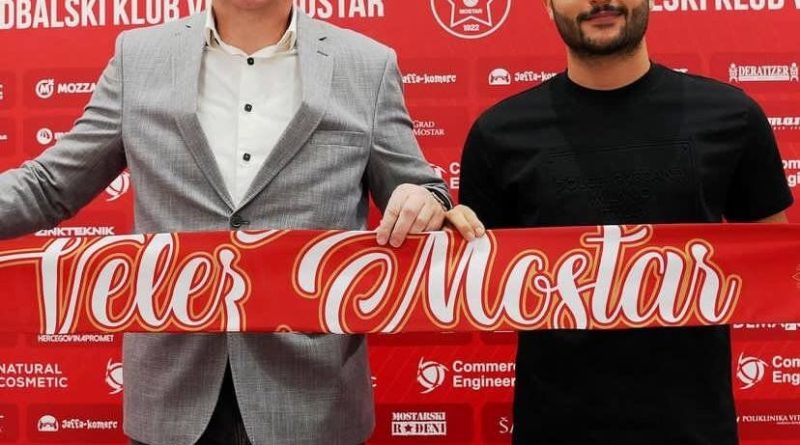 عکس‌| مقصد عجیب یک استقلالی در فوتبال اروپا