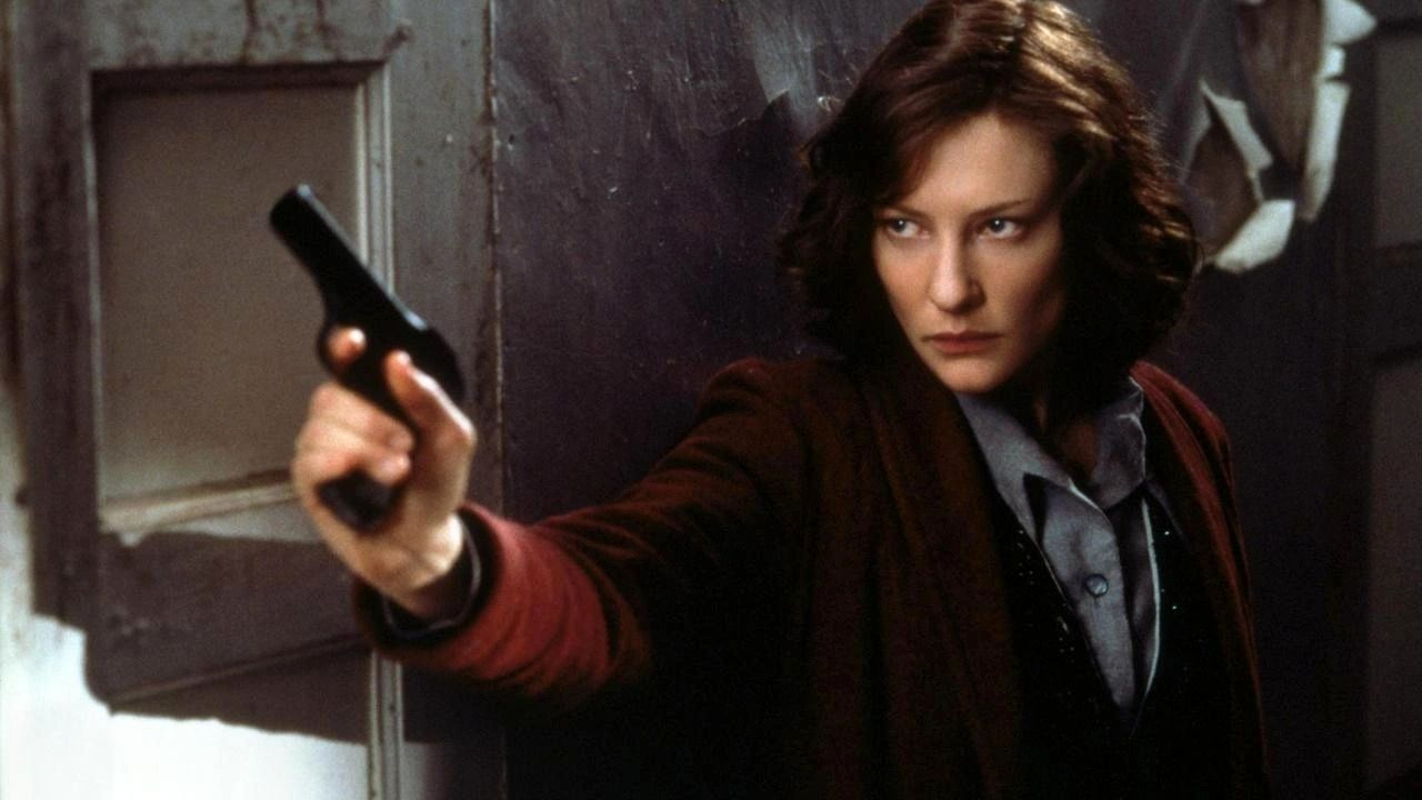 معارفه ۱۰ فیلم جاسوسی دلنشین در رابطه جنگ جهانی دوم_طلوع شرق 26 ۱۰ تریلر جاسوسی جذاب در مورد جنگ جهانی دوم؛ از Rogue Male تا Eye of the Needle