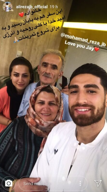رونمایی علیرضا جهانبخش از همسر خارجی اش/ عکس_طلوع شرق 2 56