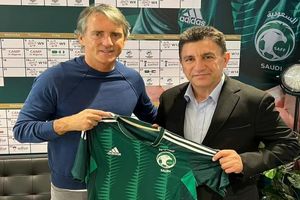 دست رد مانچینی به دعوت قلعه‌نویی/ سرمربی مشهور عربستان تماشای دربی تهران را کنسل کرد!