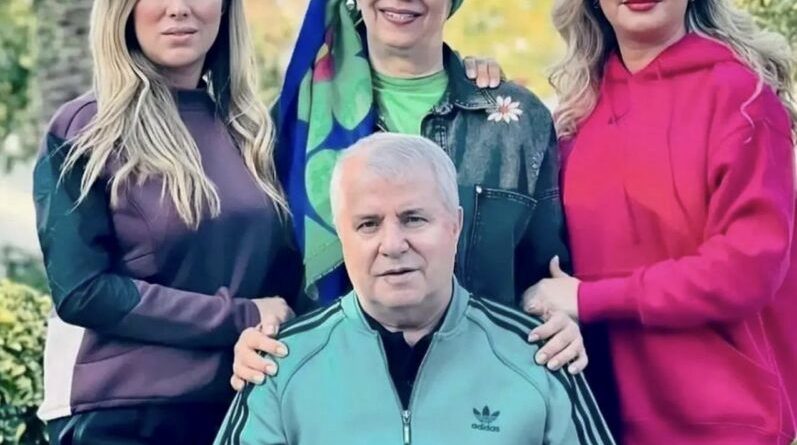 رونمایی علی پروین از دخترانش؛ دختران سلطان یکی از یکی زیباتر