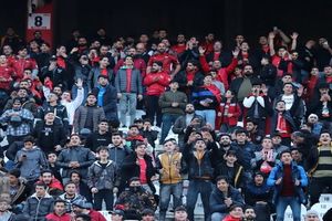 کام تراکتوری‌ها با فوت 2 هوادار، تلخ شد