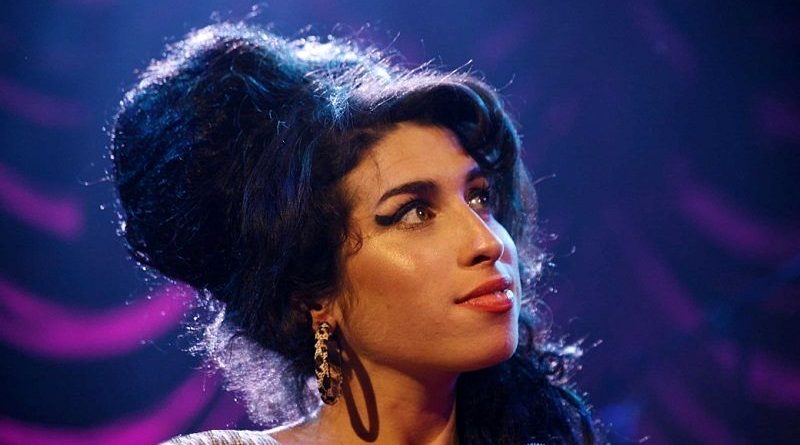 چیز‌های عجیبی که در کالبد شکافی سلبریتی‌های درگذشته کشف شد///