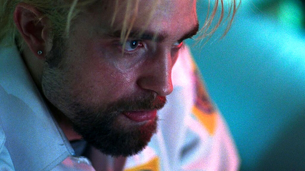 ۱۵ مورد از اضطراب آورترین فیلم های تاریخ سینما؛ از The Uncle تا It Follows_طلوع شرق 40 استرس زا و اضطراب آورترین فیلم های تاریخ سینما