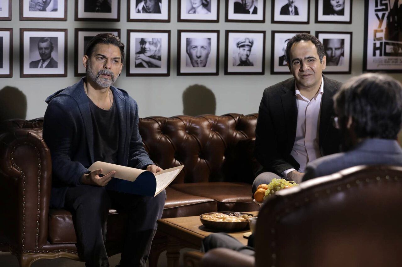 پبمان معادی، سامان مقدم و روایت سخت زندگی و حقیقت/ نابودی کودکی و نیشی که افعی تهران به همه میزند_طلوع شرق 9 پبمان معادی، سامان مقدم و روایت سخت زندگی و واقعیت/ نابودی کودکی و نیشی که افعی تهران به همه میزند