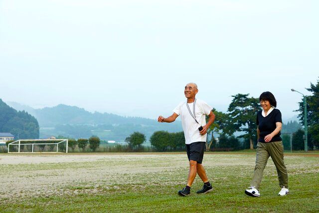 ۱۰ هزار قدم یا کمتر؟_طلوع شرق 10 ۱۰ هزار گام یا کمتر؟