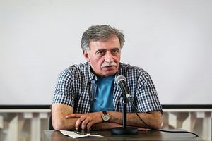 بی‌تعهدتر از بازیگران و هنرمندان ندیده‌ام، پول بده هر کاری می‌کنند!/ همایون اسعدیان، کارگردان، نماوا را تحریم کرد/ ویدئو