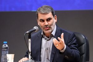 جریانی هنگام بررسی برنامه هفتم توسعه نگذاشت حفظ ارزش پول ملی را مصوب کنیم