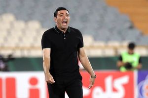 نکونام محروم شد