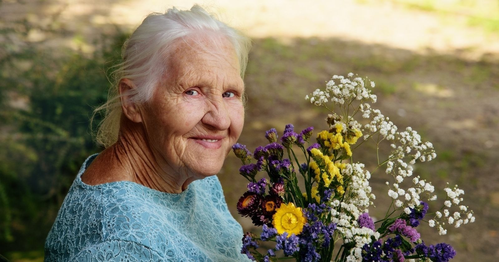 زندگی جنسی در سالمندان، بله یا خیر؟_طلوع شرق 16 رابطه جنسی در سالمندان، بله یا خیر؟ ( + 5 فایده مهم معاشقه در پیری)