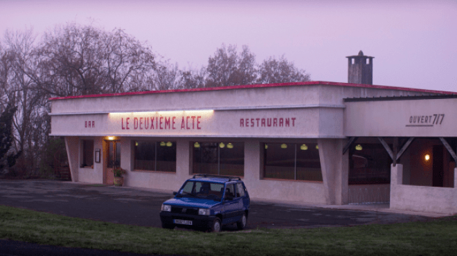 نخستین عکس العمل‌ها به فیلم افتتاحیه‌ یک کمدی با بازی