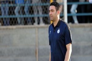 این اتفاق نشان می‌دهد نکونام در استقلال ماندنی است