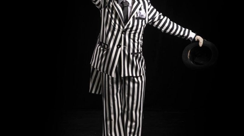 گریم متفاوت سارا بهرامی در یک نمایش و خبرهایی از دو تئاتر دیگر_طلوع شرق 11 گریم متفاوت سارا بهرامی در یک نمایش و خبرهایی از دو تئاتر دیگر