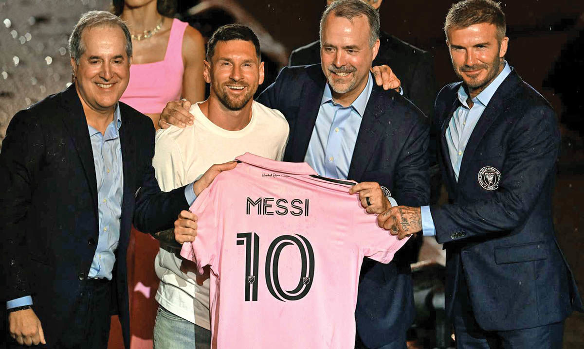 مشهورترین مالکان دنیای فوتبال را بشناسید_طلوع شرق 19 دیوید بکام copy