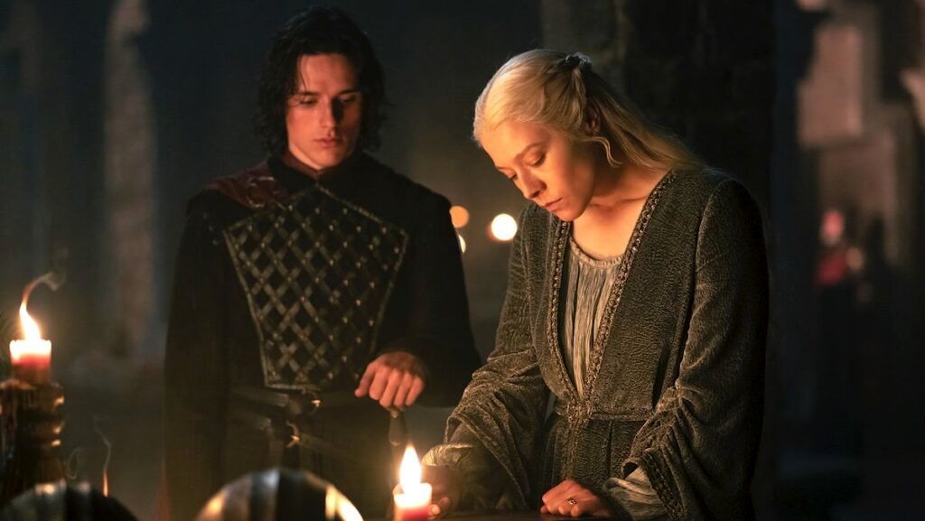 فرزندان نامشروع تارگرین ها در «خاندان اژدها» متعلق به چه افرادی می باشند؟_طلوع شرق 13 پدر حرامزاده های تارگرینی در سریال خاندان اژدها کیست؟