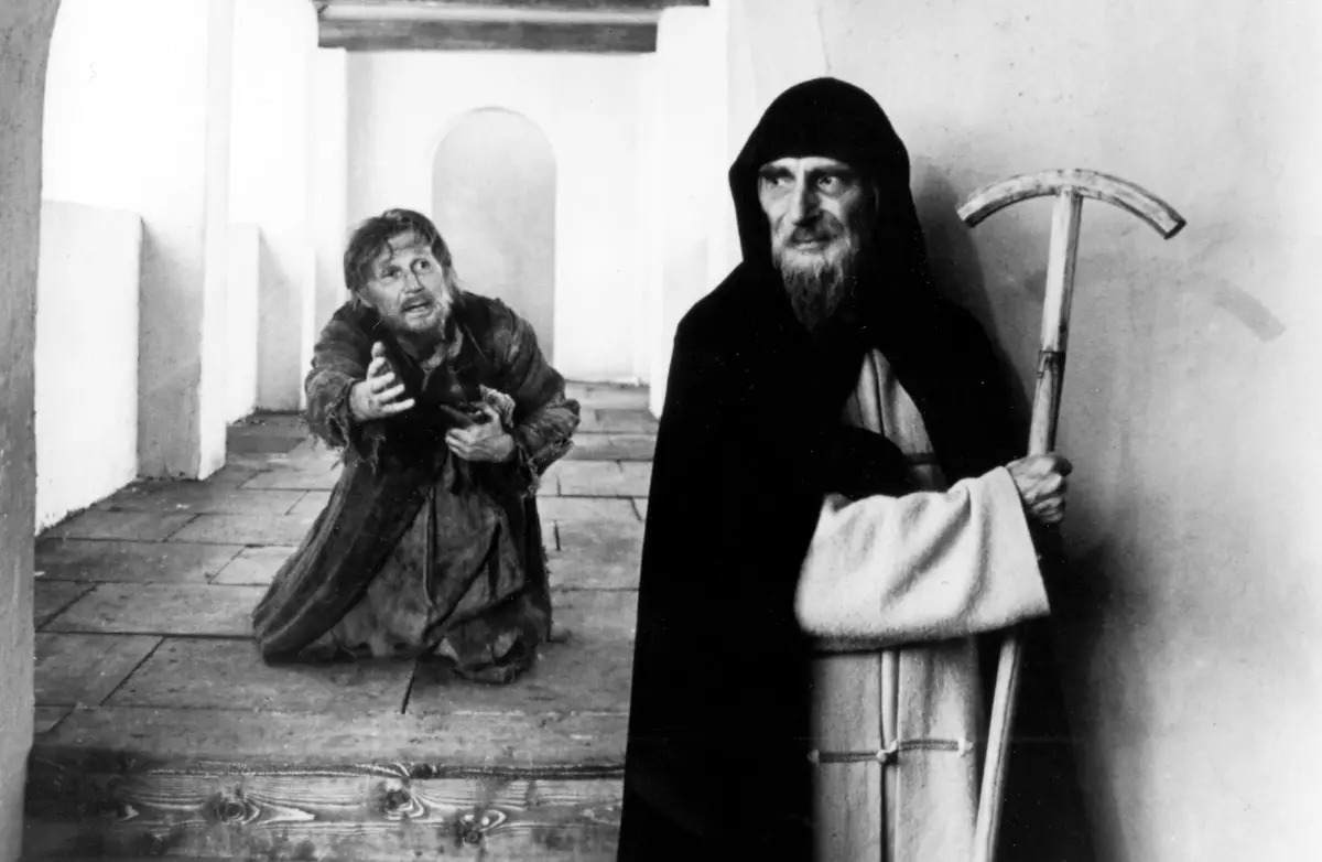 ۱۵ فیلم برتر بیوگرافی تاریخ سینما؛ زندگی و دیگر هیچ_طلوع شرق 42 ۱۵ فیلم برتر بیوگرافی تاریخ سینما؛ زندگی و دیگر هیچ در حال تکمیل