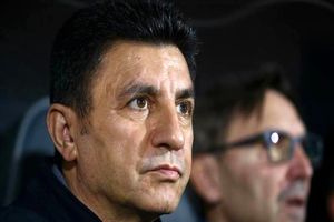 به تیم ملی زمین نمی‌دهند