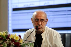 در یک روستا پرویز پرستویی را با آخوند نادرست گرفتند/ ویدئو_طلوع شرق 2 در یک روستا پرویز پرستویی را با آخوند اشتباه گرفتند/ ویدئو