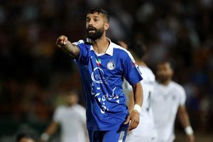 واکنش آرمین سهرابیان به خالکوبی دختر شیطان روی پایش