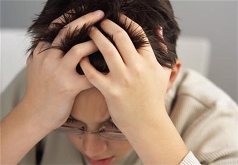 7 حقیقت افرادی که زیاد به همه چیز فکر می کنند و دل شان سریع می شکند_طلوع شرق 4 زیاد به همه چیز فکر می کنید