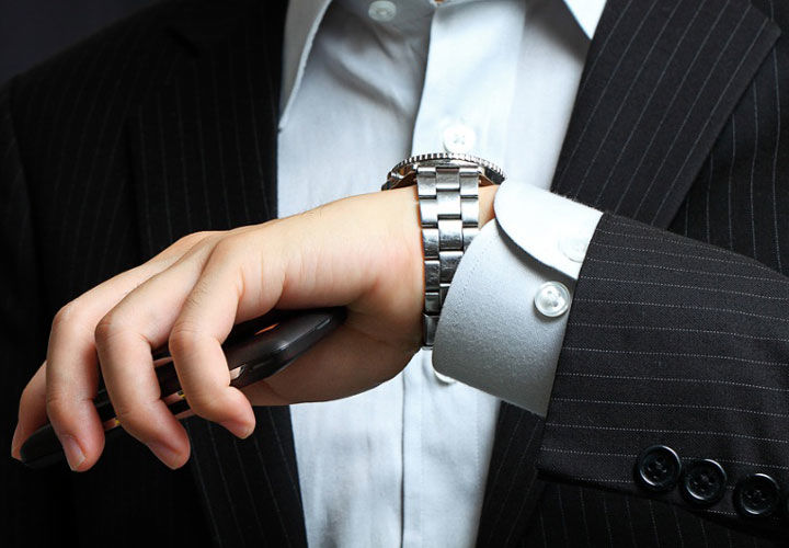 8 ویژگی با احتیاط بودن_طلوع شرق 18 سر وقت باشید