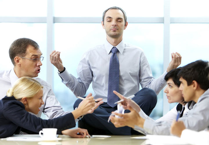 8 ویژگی با احتیاط بودن_طلوع شرق 23 هوش هیجانی