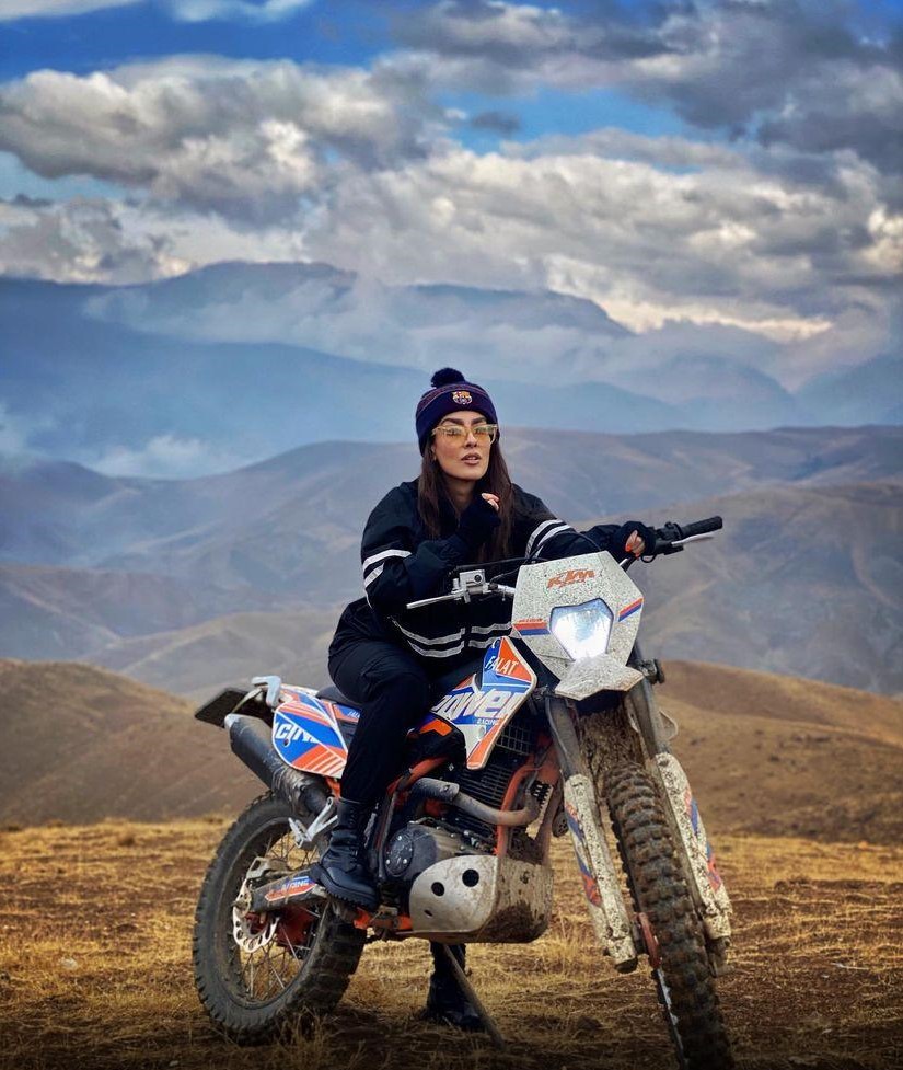 سپیده بیگلری بازیگر فیلم مهران مدیری کیست؟/عکس_طلوع شرق 9 سپیده بیگلری