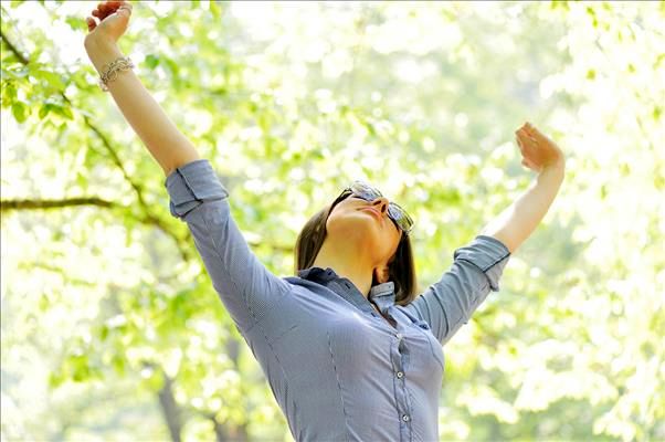 پذیرفتن خود و جهان اطراف مان چرا؟ و چطور؟_طلوع شرق 6 1734964704 703 پذیرفتن خود و جهان اطراف مان چرا؟ و چطور؟ طلوع شرق