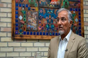 اقتصاد ضعیف از علل سقوط اسد بود/ اطرافیان پزشکیان برای گران سازی آمار غیرواقعی به او می‌دهند/ بخش خصوصی باید در ایران فعال شود