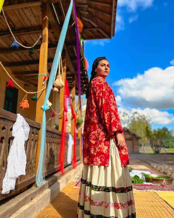 چه فردی خان را عاشق خود کرد؟ نگاهی به بیوگرافی نقش انیس در سریال سوجان/عکس_طلوع شرق 17 پریسا دوستی