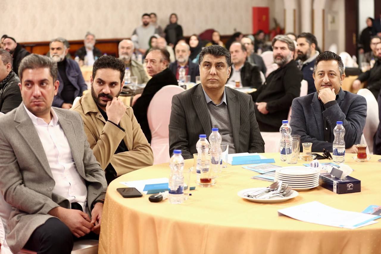 مراسم آیین قرعه کشی برنامه نمایش آثار چهل و سومین جشنواره فیلم فجر برگزار شد/ تصاویر_طلوع شرق 13 photo_2025-01-14_14-05-46 (2)