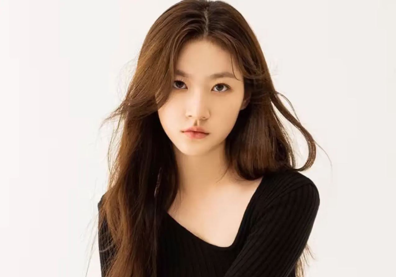 زنی که شرمندگی او را کشت! / کیم سه رون کیست؟_طلوع شرق 8 IMG_20250226_143732_269