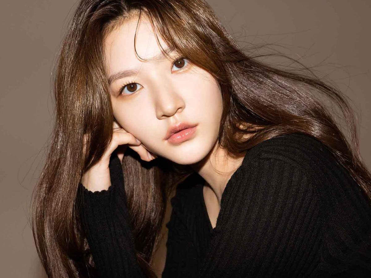 زنی که شرمندگی او را کشت! / کیم سه رون کیست؟_طلوع شرق 10 IMG_20250226_143732_893