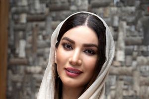 حرکات عجیب و غریب متین ستوده در برنامه سال نو شبکه ۳/ ویدئو