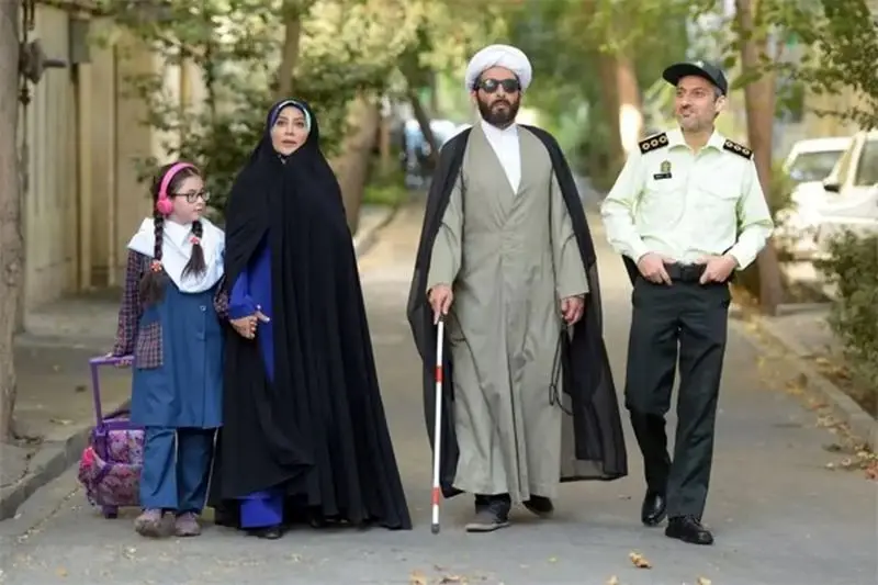 حاشیه و متن فیلم «سلام علیکم حاج آقا»_طلوع شرق 7 فیلم سلام علیکم حاج آقا