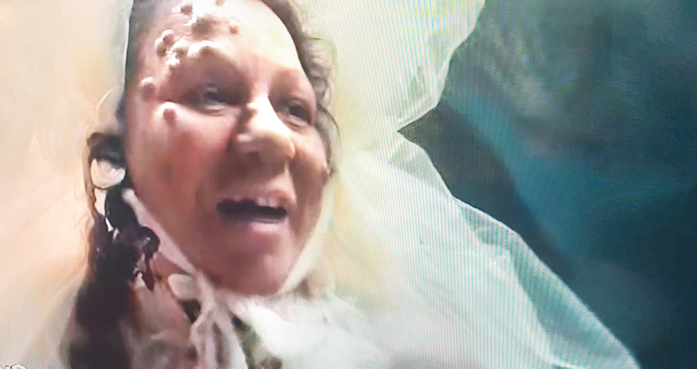 زنان دیوانه در «سووشون» چه انها گفتند؟/ بازی زیرپوستی بازیگران حاشیه_طلوع شرق 17 20250802_135710